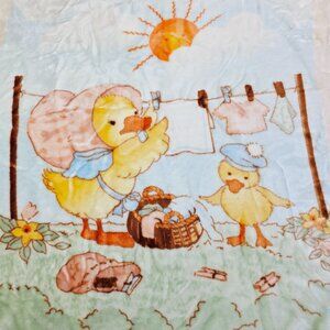 Rare Vintage NovaTex Baby Plush Blanket Sz 49X42 Sun Yellow Ducks Drying Laundry